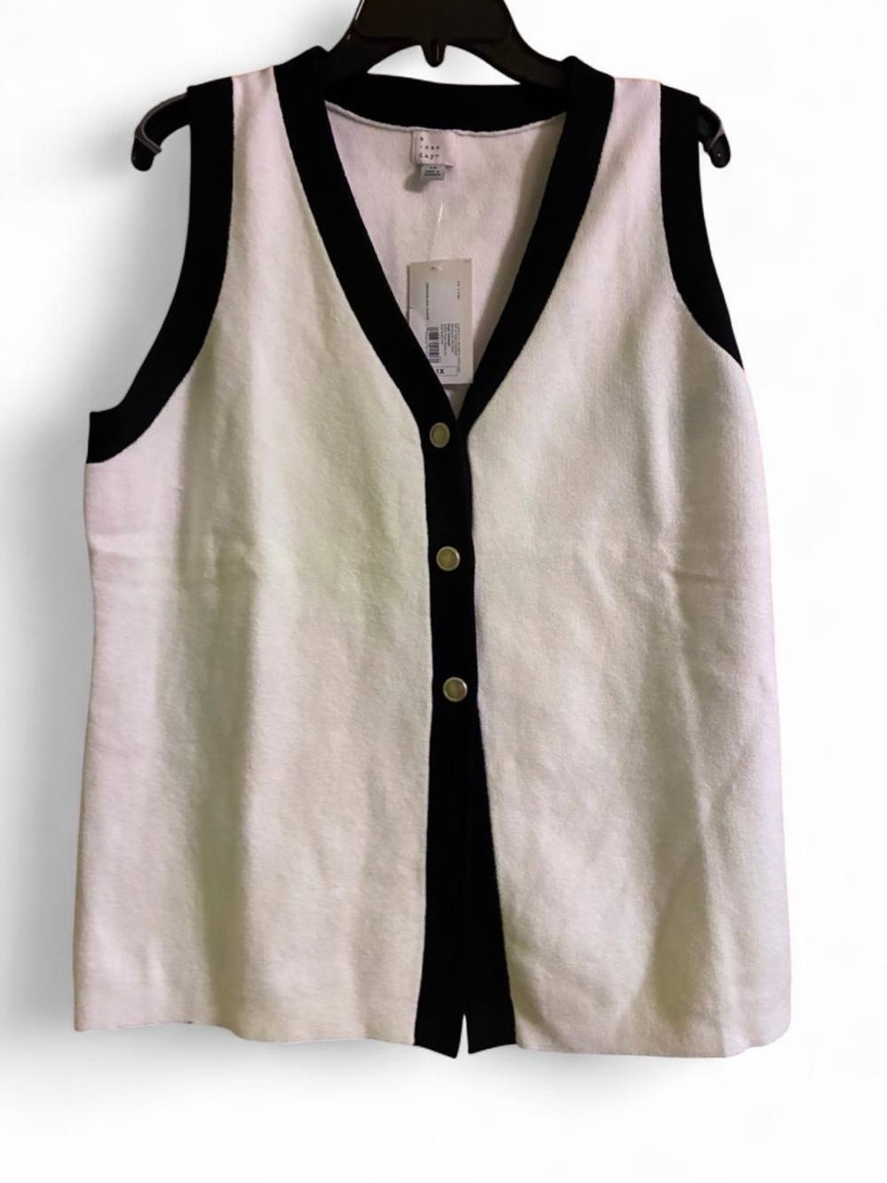 a new day White Sleeveless Button Front Tank with Black Trim